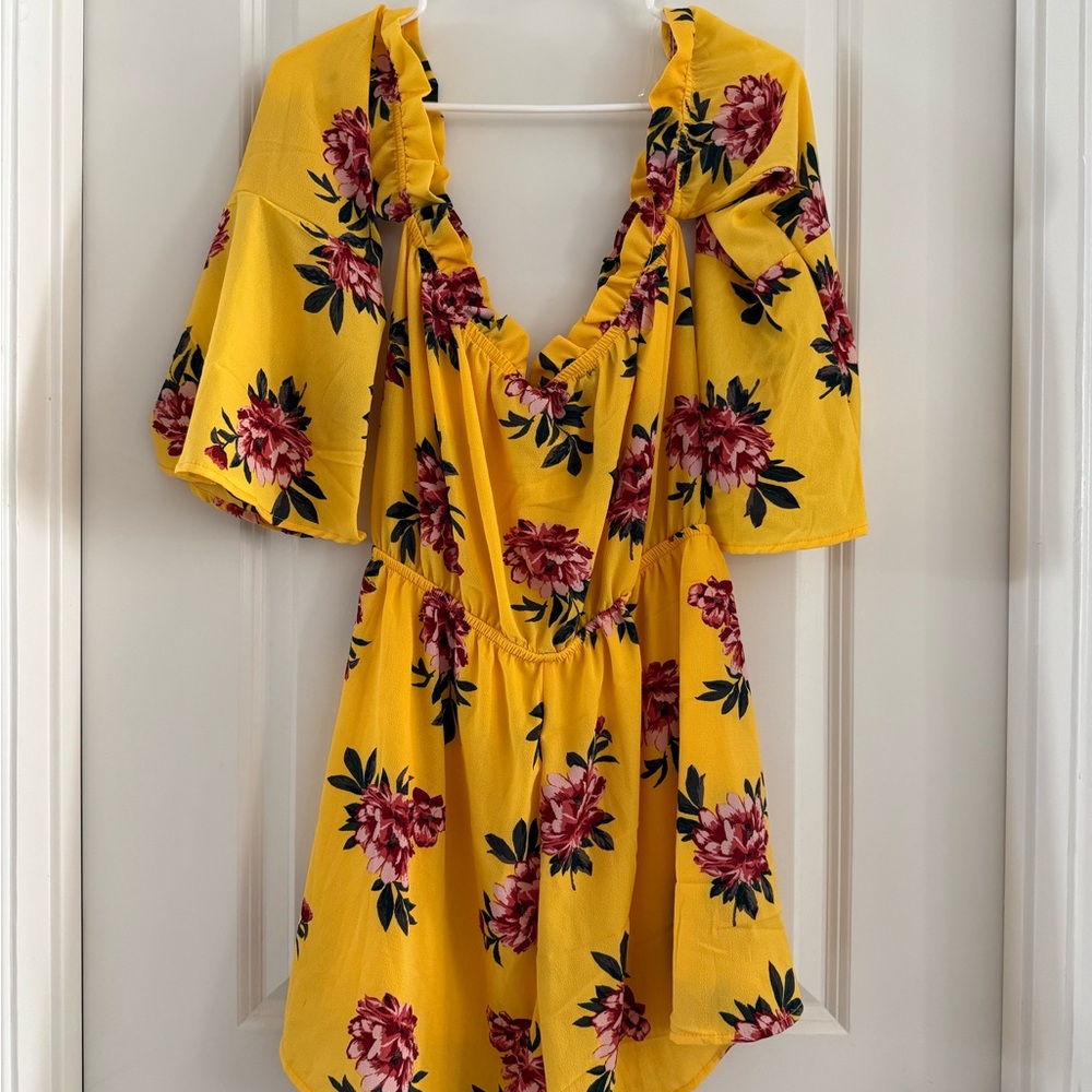 Yellow Floral Short Romper - size L